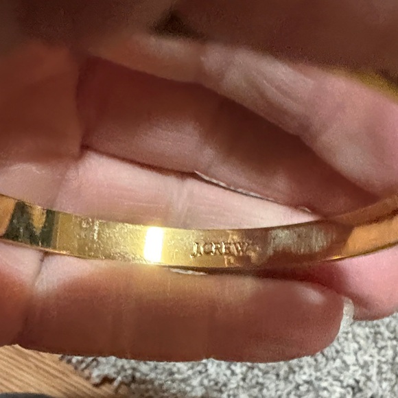 J. CREW BLACK AND CREAM ZEBRA PRINT GOLD-TONE 7 3/4" BANGLE BRACELET - Picture 6 of 10